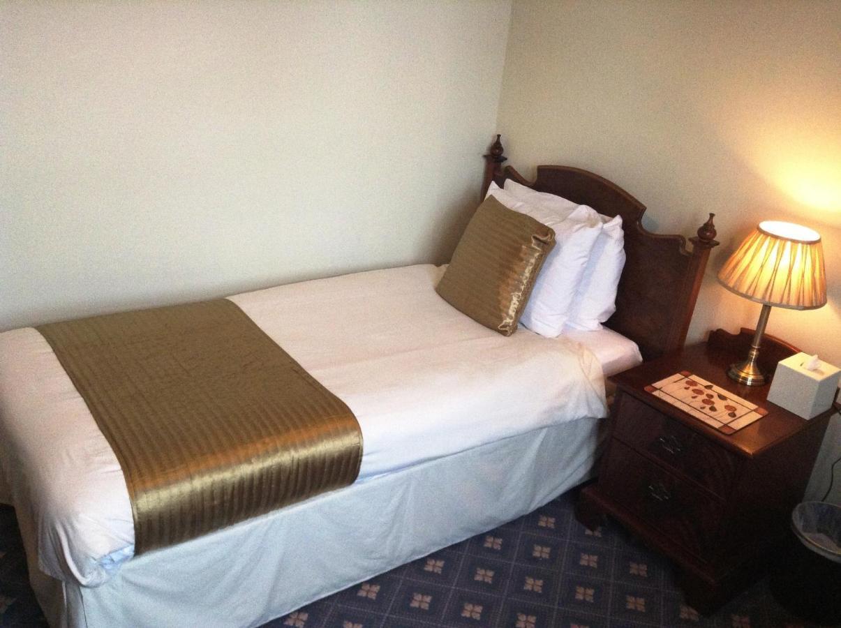 The Woodside Hotel Aberdour Habitación foto